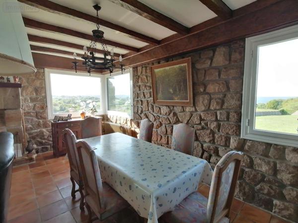 Maison à vendre à Saint-Quay-Portrieux dans les Côtes-d'Armor (22410), ref : 22017-1193