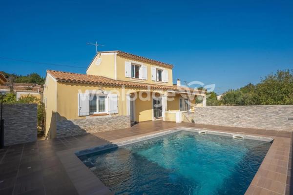 Maison à vendre 4 pièces de 149 m² à Rochefort-du-Gard