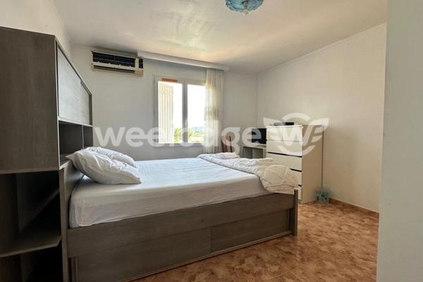 Maison à vendre 4 pièces de 149 m² à Rochefort-du-Gard