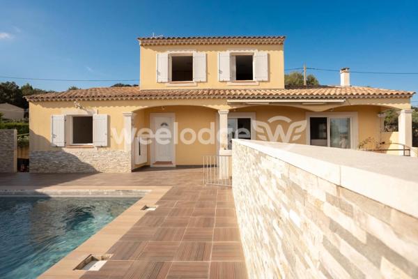 Maison à vendre 4 pièces de 149 m² à Rochefort-du-Gard