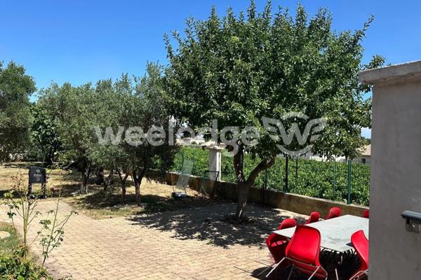 Maison à vendre 4 pièces de 149 m² à Rochefort-du-Gard