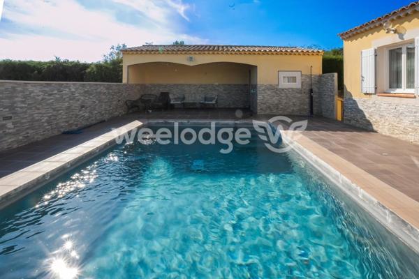 Maison à vendre 4 pièces de 149 m² à Rochefort-du-Gard