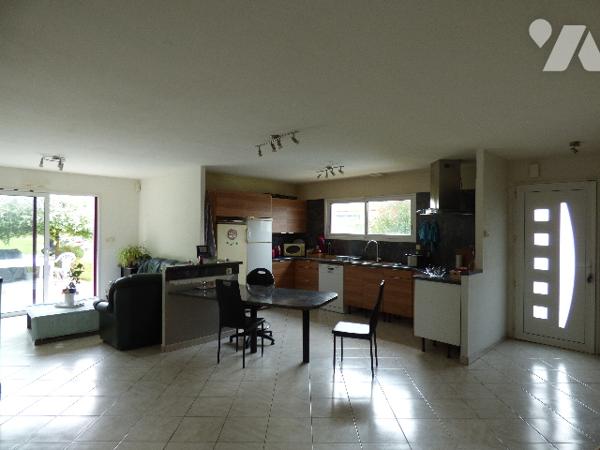 PAVILLON PLAIN PIED - MONCOUTANT SUR SÈVRE