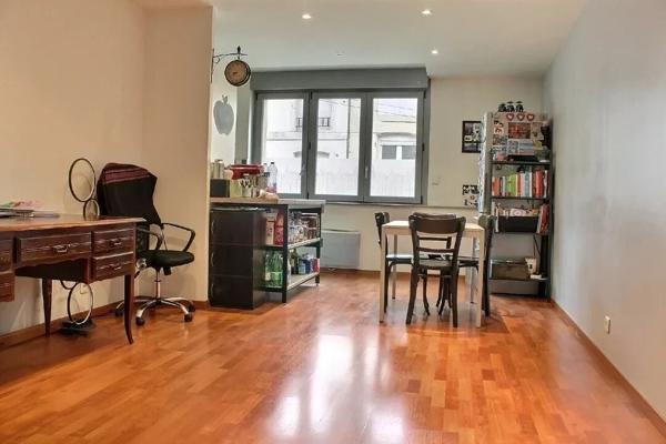 Spécial investisseurs - Immeuble - 4 appartements - loués - Verdun