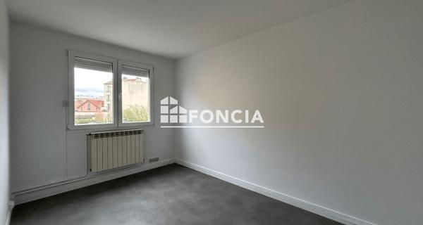 À vendre Immeuble 149.2 m² - Vitry-sur-seine 94400