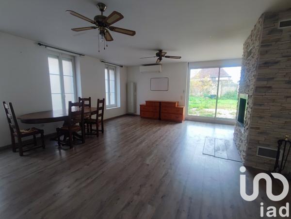 Maison à vendre 7 pièces 165 m² Saint-Mards-en-Othe