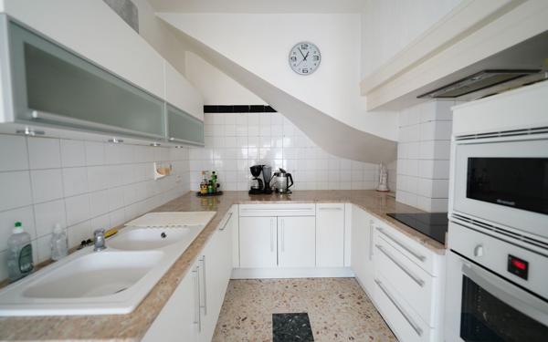 Maison à vendre    8 pièces • 184 m2 Cascastel-des-Corbières