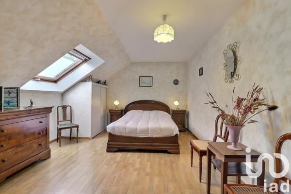 Maison à vendre 8 pièces 226 m² Ozoir-la-Ferrière