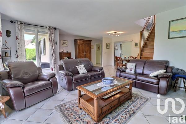 Maison à vendre 8 pièces 226 m² Ozoir-la-Ferrière