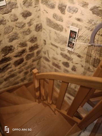 À vendre - Maison mitoyenne 1 côté, 4 pièces située à Largentière (07110)