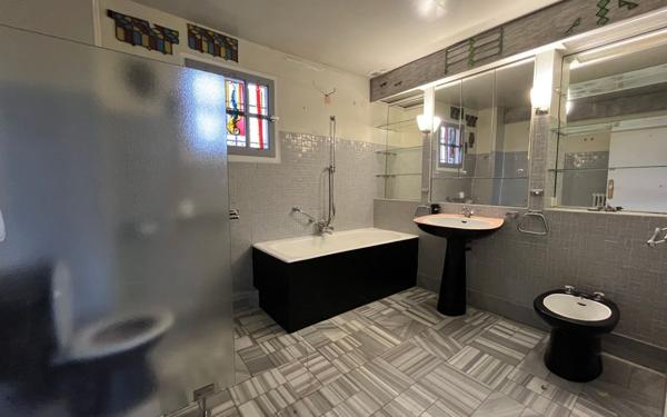 Maison à vendre    6 pièces • 189,44 m2 Saint-Paul