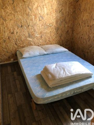 Maison à vendre 6 pièces 180 m² Lussac-les-Châteaux