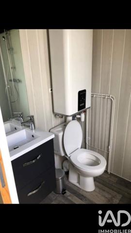 Maison à vendre 6 pièces 180 m² Lussac-les-Châteaux