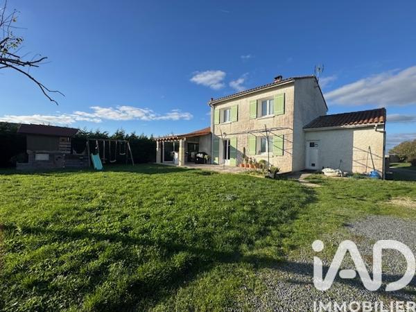 Maison à vendre 5 pièces 132 m² Coulgens