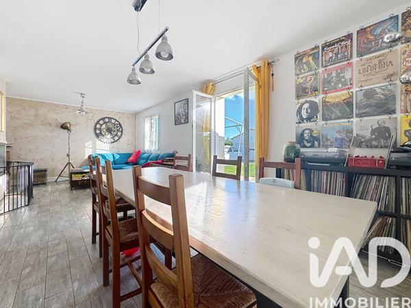 Maison à vendre 5 pièces 132 m² Coulgens