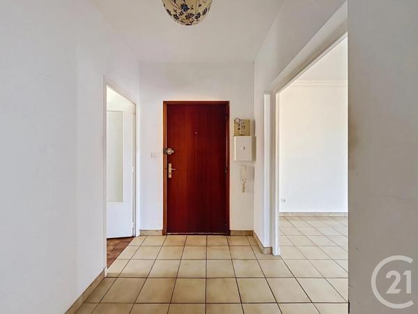 Appartement F3 à vendre  3 pièces - 80,21 m 2   AJACCIO  - 201