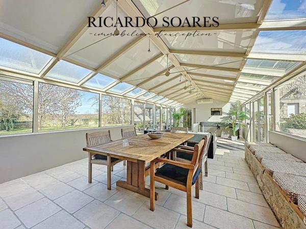 DEMEURE D'EXCEPTION / 500m2 / 4 SUITES / PISCINE / SALLE DE JEUX / TERRAIN 2700m2