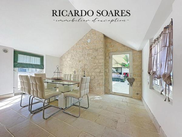 DEMEURE D'EXCEPTION / 500m2 / 4 SUITES / PISCINE / SALLE DE JEUX / TERRAIN 2700m2