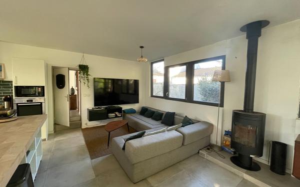 Maison à vendre    7 pièces • 190 m2 L'Houmeau