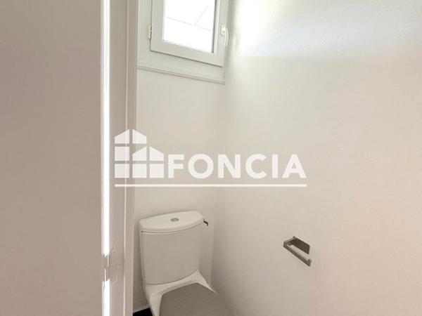 Location Maison 5 pièces 85.8 m² - 88 RUE DU 11 NOVEMBRE 1918 Coublevie 38500