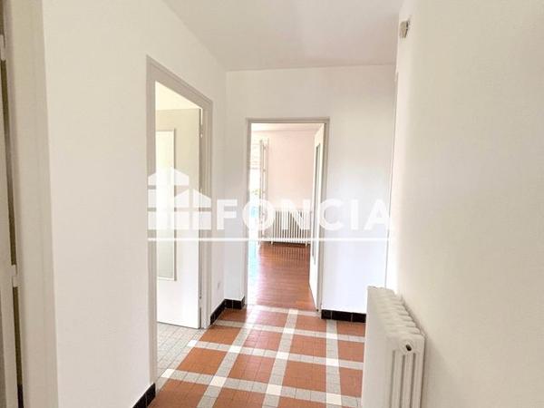 Location Maison 5 pièces 85.8 m² - 88 RUE DU 11 NOVEMBRE 1918 Coublevie 38500