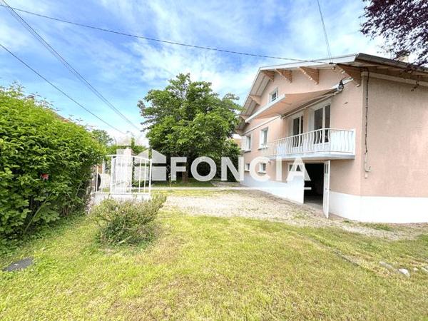 Location Maison 5 pièces 85.8 m² - 88 RUE DU 11 NOVEMBRE 1918 Coublevie 38500