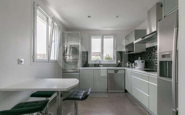 Maison à vendre    5 pièces •  Chennevières-sur-Marne