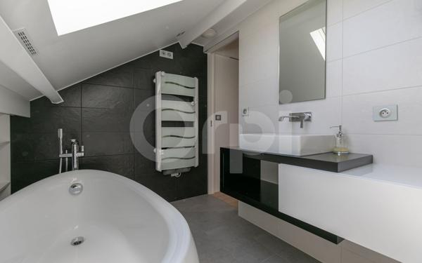 Maison à vendre    5 pièces •  Chennevières-sur-Marne