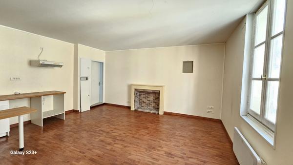 APPARTEMENT T1 BIS NIORT CENTRE VILLE