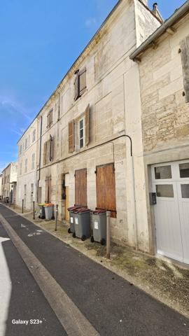 APPARTEMENT T1 BIS NIORT CENTRE VILLE