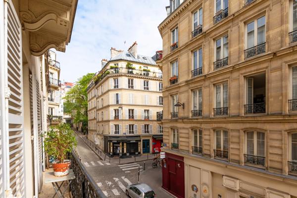 Appartement Paris 18e - ABBESSES