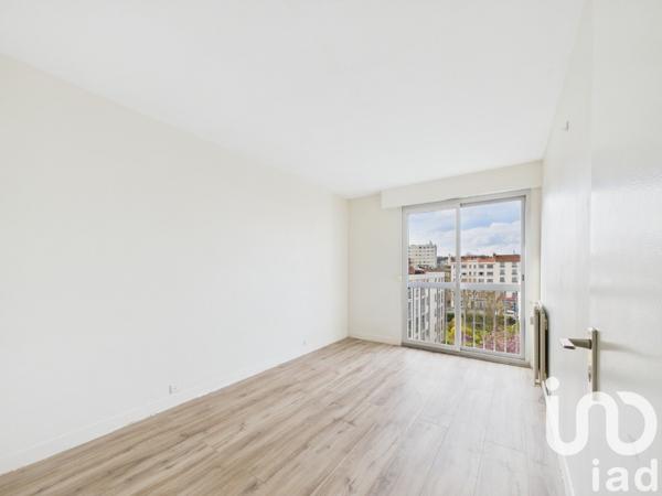 Appartement 4 pièces de 84 m² à Cachan (94230)