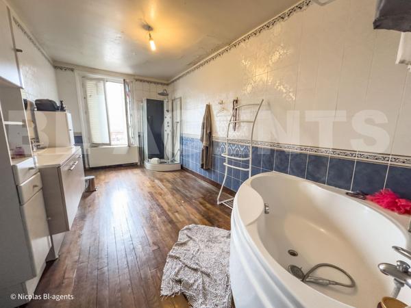 maison/villa 8 pièce(s) 280 m2