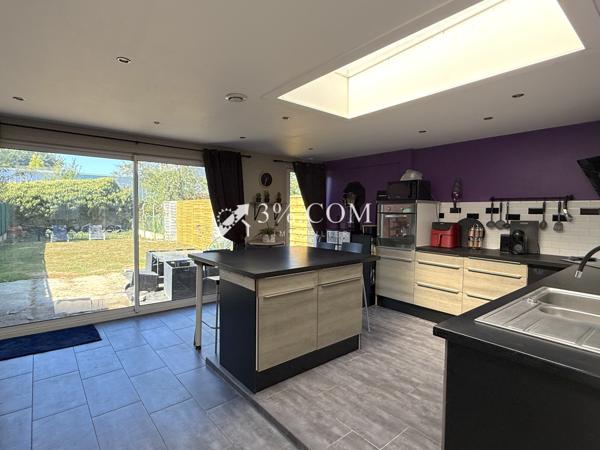 Maison 5 pièce(s) 4 chambre(s) 141 m²