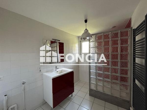 Location Appartement 2 pièces 41.71 m² - 96AVENUE JEAN JAURES Villers Semeuse 08000