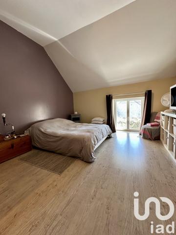 Maison rustique 8 pièces de 237 m² à Souppes-sur-Loing (77460)