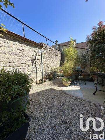 Maison rustique 8 pièces de 237 m² à Souppes-sur-Loing (77460)