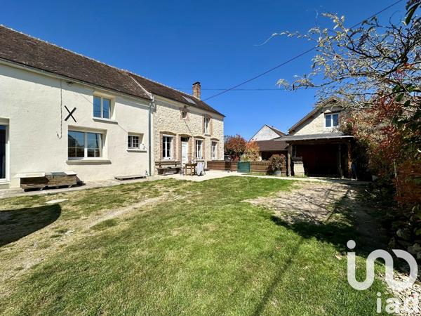 Maison rustique 8 pièces de 237 m² à Souppes-sur-Loing (77460)