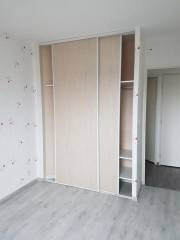 APPARTEMENT F4 LOUÉ CENTRE VILLE CHÂTELLERAULT Réf 2672
