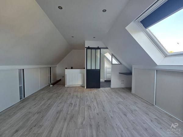 Maison Rueil Malmaison 6 pièce(s) 100.5 m2 Loyer 2 990 €/mois charges comprises **  - Référence  19777