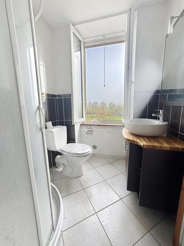 Montlaur (12400) Maison divisible en 2 logements