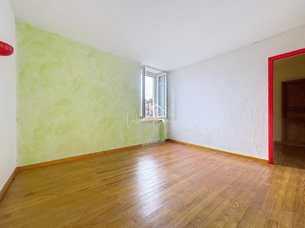 Montlaur (12400) Maison divisible en 2 logements