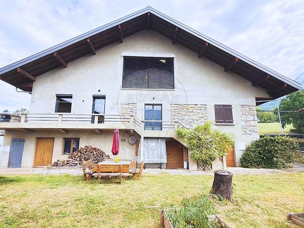Maison 5 chambre(s) à vendre - Thyez, Haute-Savoie - 74