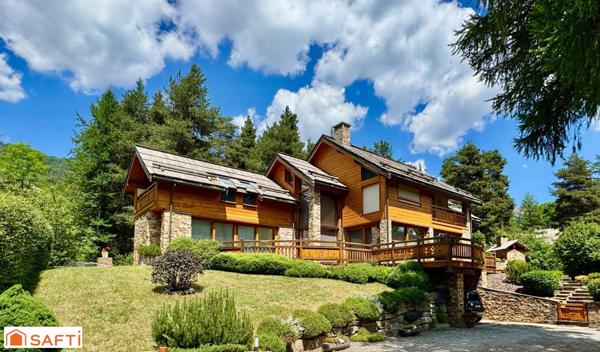Chalet d’exception avec piscine intérieure — Serre Chevalier