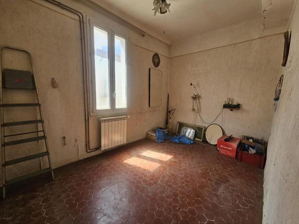 Immeuble à vendre – Quartier des Arts, Draguignan –