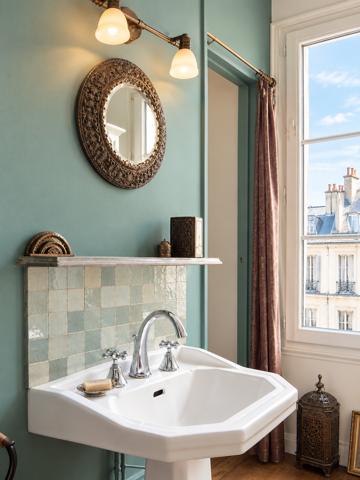 Appartement
         2 pièces
        - 33 m² 320 000 € *