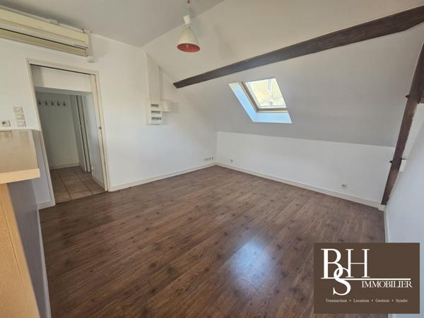 Poitiers, Appartement de type 3 avec place de parking