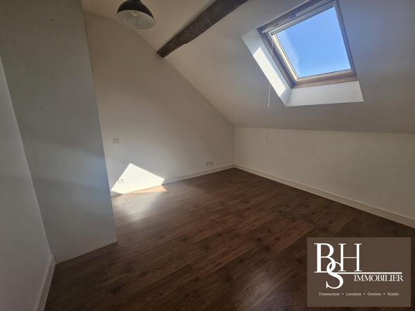 Poitiers, Appartement de type 3 avec place de parking