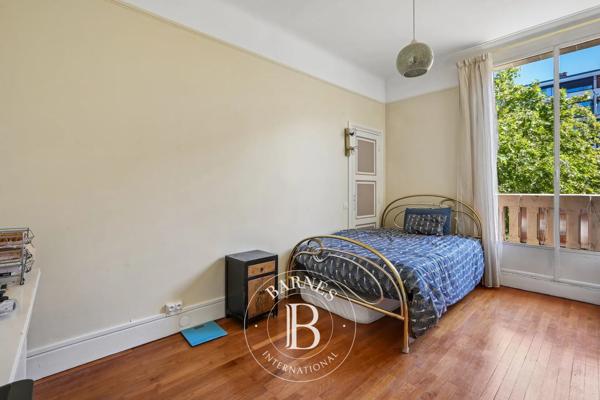Paris 16ème, Appartement 1 Chambre -  59 m² à vendre