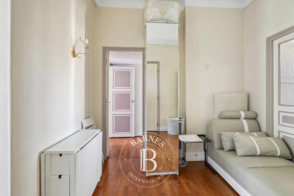 Paris 16ème, Appartement 1 Chambre -  59 m² à vendre